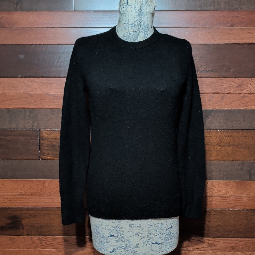 Old Navy Charcoal Black Knit Sweater